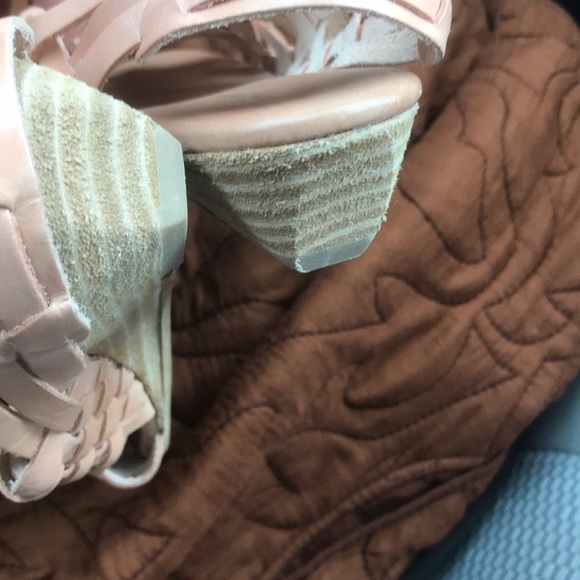 New 7 Celano Huarache sandal Anthropologie - Picture 7 of 8